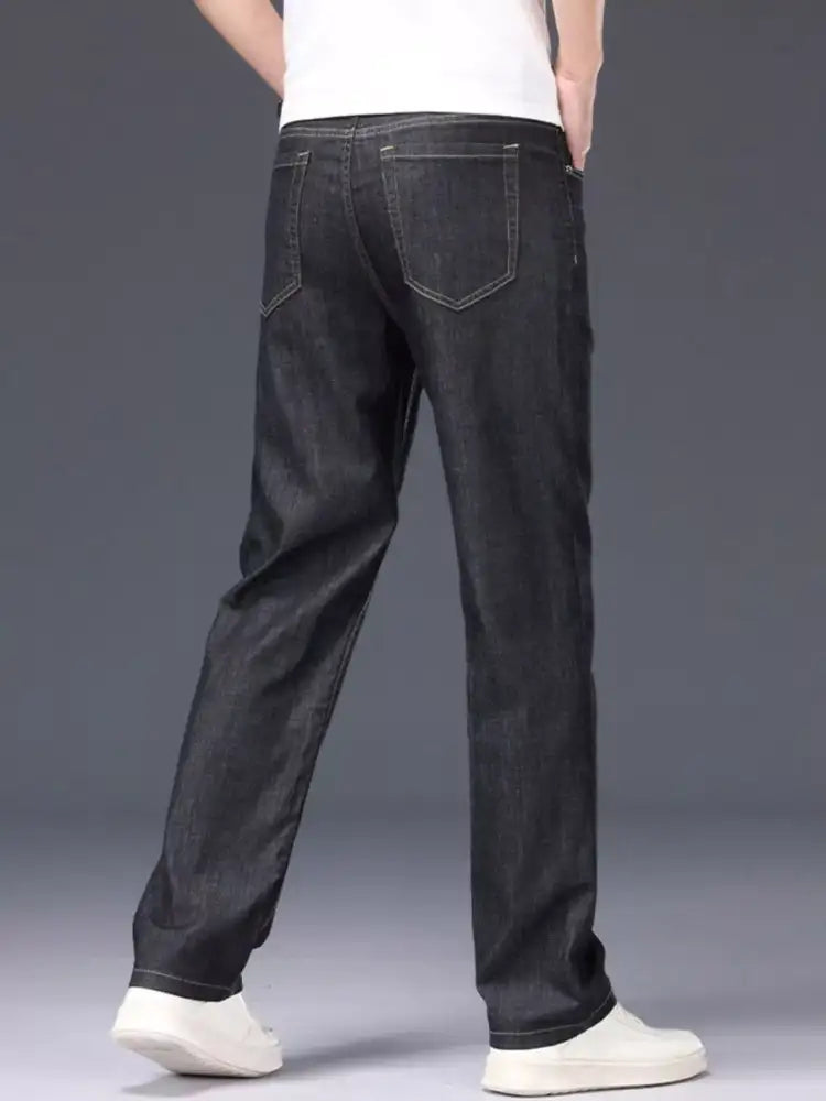 Men’s Loose Fit Jeans with Pockets