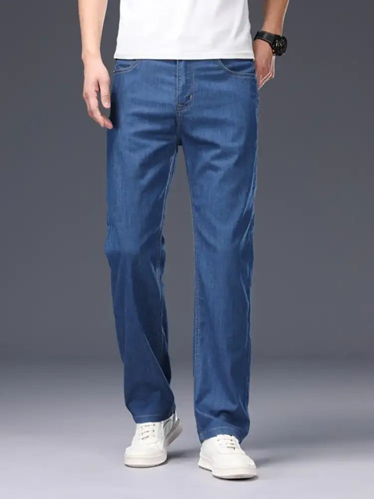 Men’s Loose Fit Jeans with Pockets
