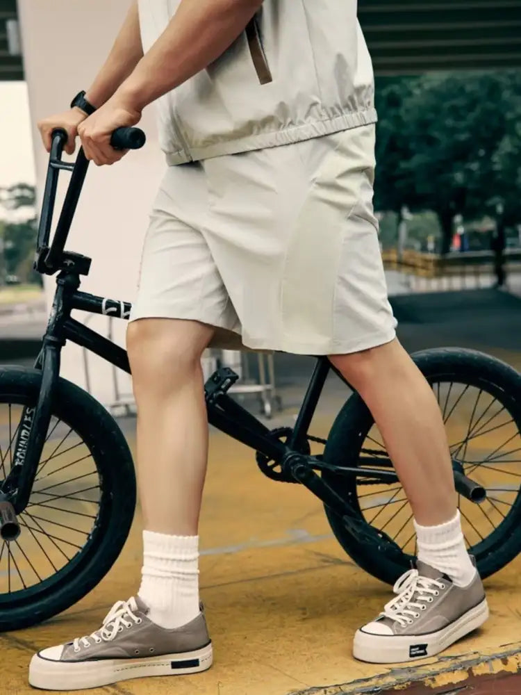 Men’s Loose Fit Shorts