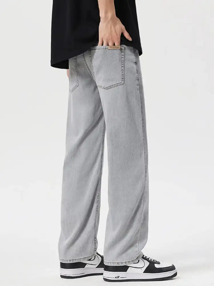 Men’s Loose Fit Wash Jeans