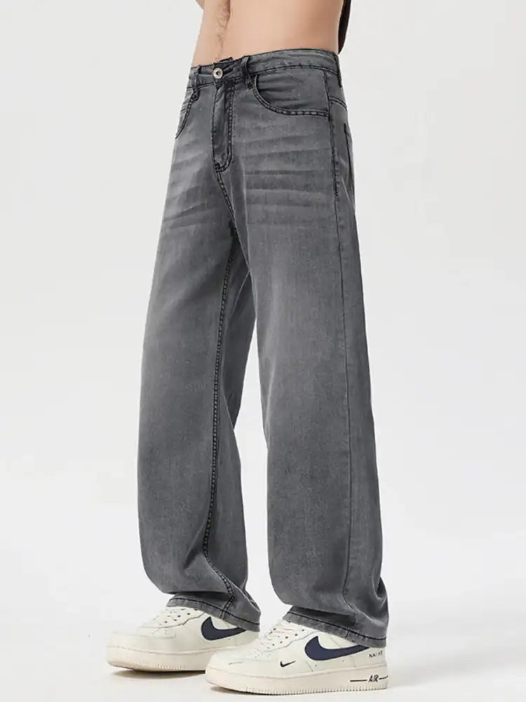 Men’s Loose Fit Wash Jeans