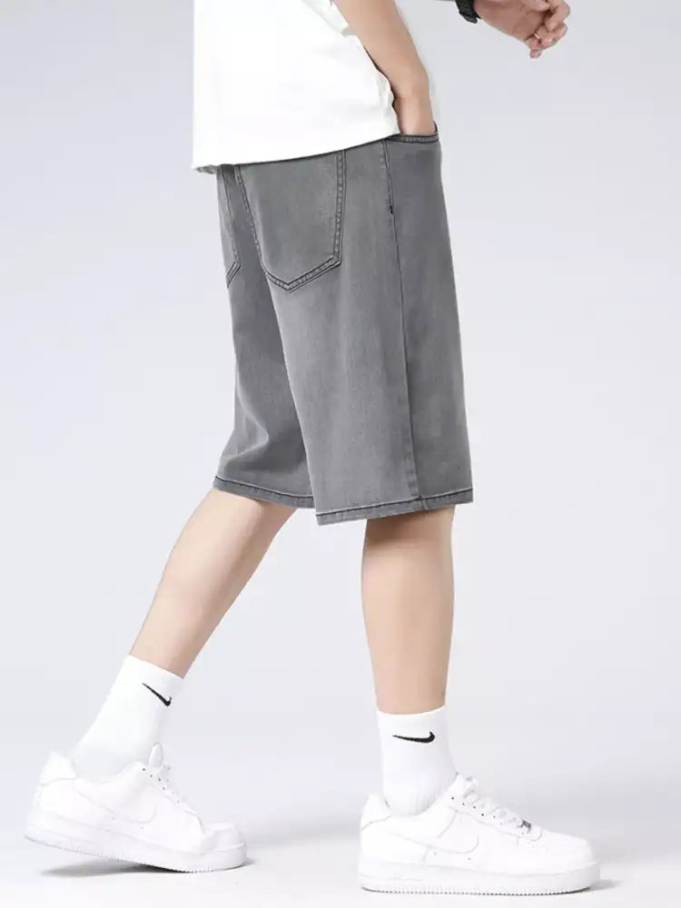Men’s Loose Fit Washed Denim Shorts