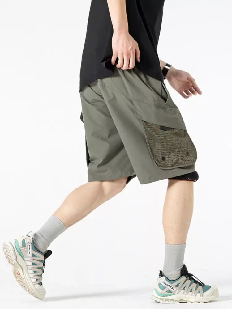 Men’s Multi-Pocket Quick-Dry Cargo Shorts