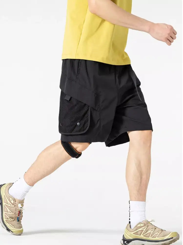 Men’s Multi-Pocket Quick-Dry Cargo Shorts