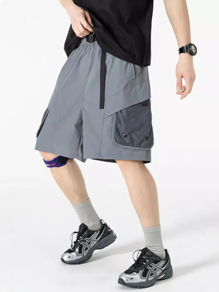 Men’s Multi-Pocket Quick-Dry Cargo Shorts