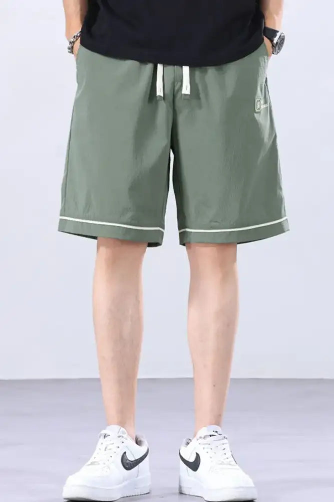 Men’s Plus Size Relaxed Fit Drawstring Shorts with Contrast Trim