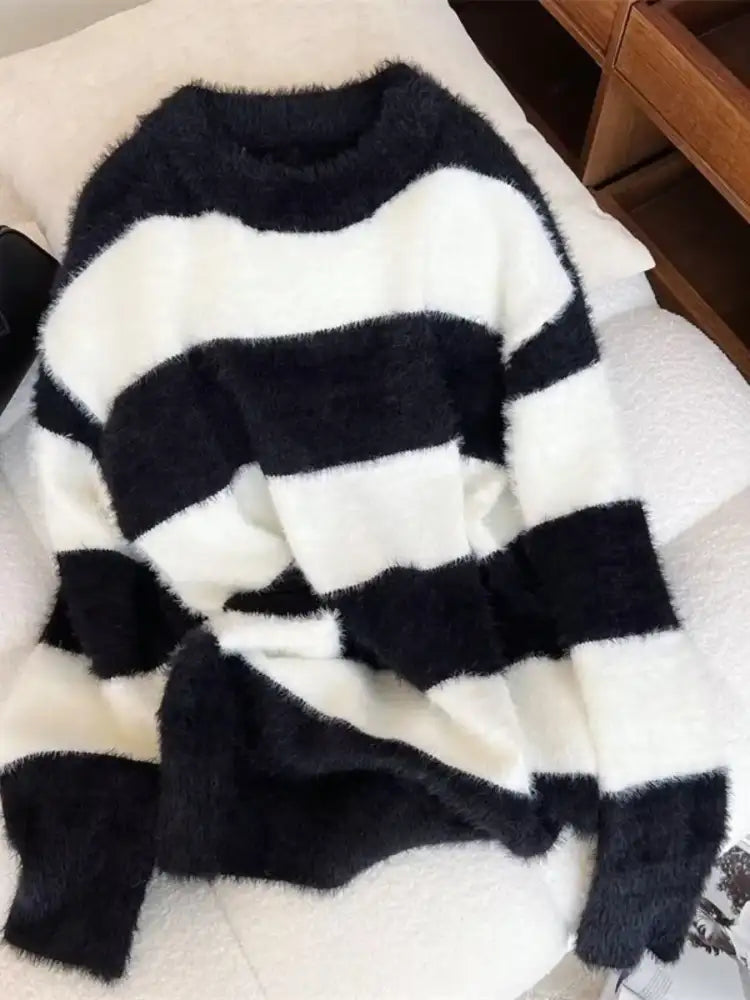 Men’s Plus Size Striped Fuzzy Knit Pullover Sweater