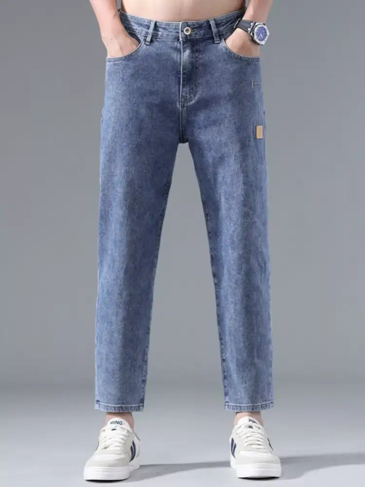 Men’s Relaxed Fit Casual Jeans