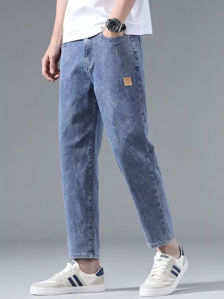 Men’s Relaxed Fit Casual Jeans