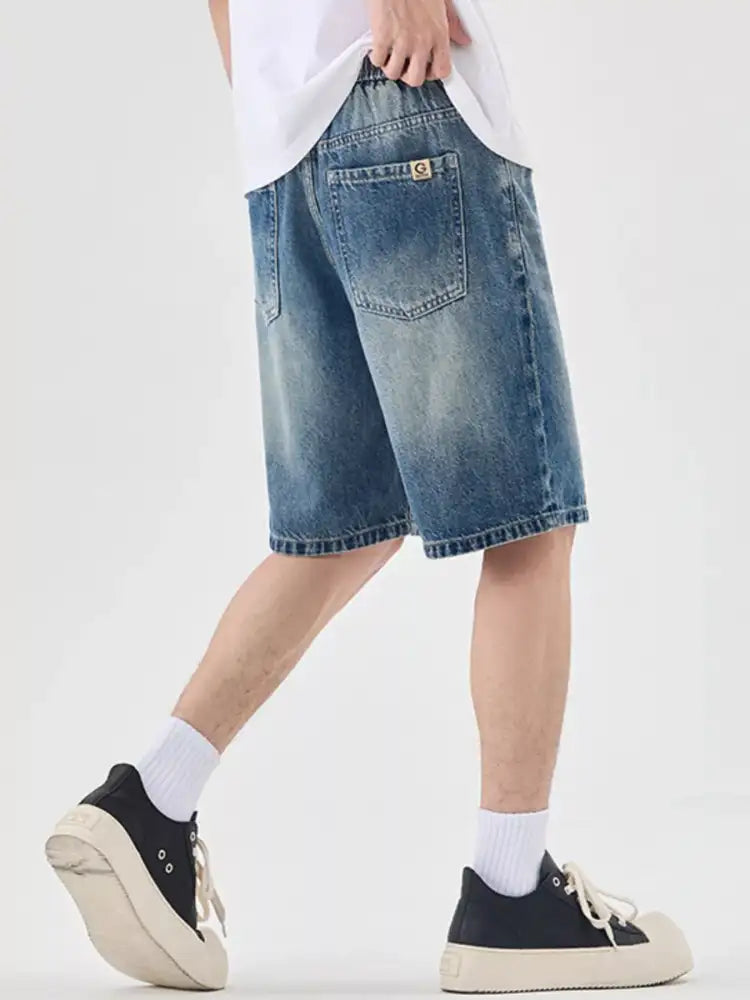 Men’s Relaxed Fit Gradient Wash Denim Shorts