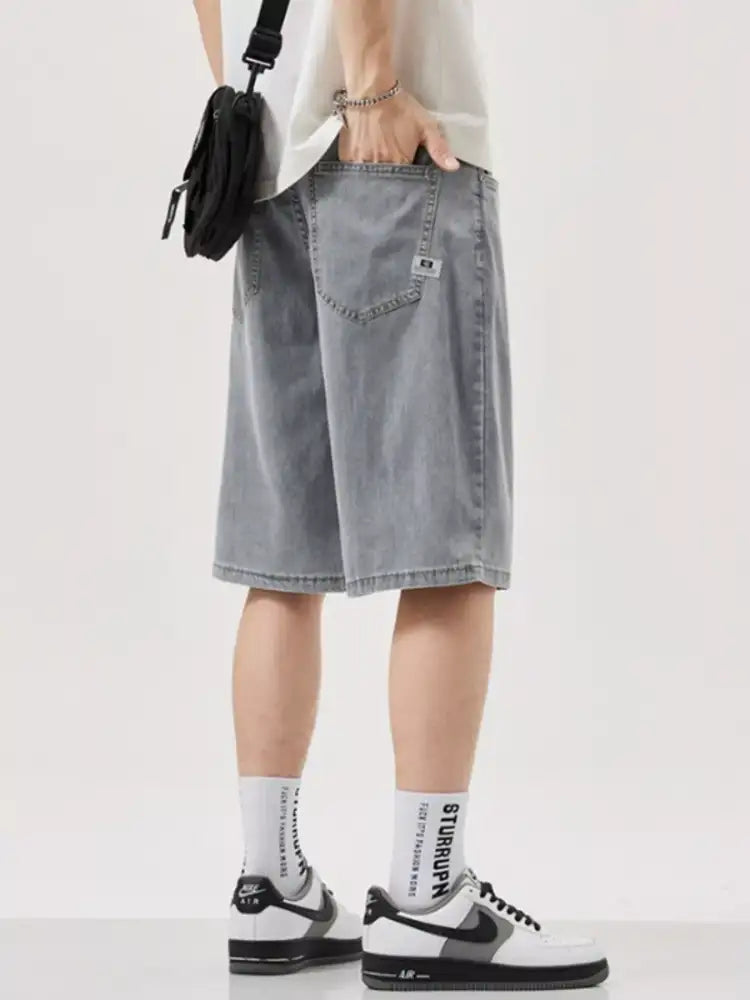 Men’s Relaxed Fit Wash Denim Shorts