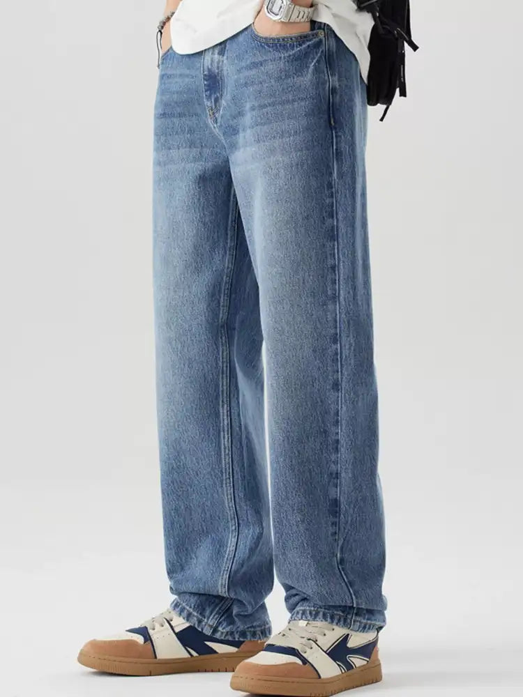 Men’s Relaxed Fit Wash Jeans