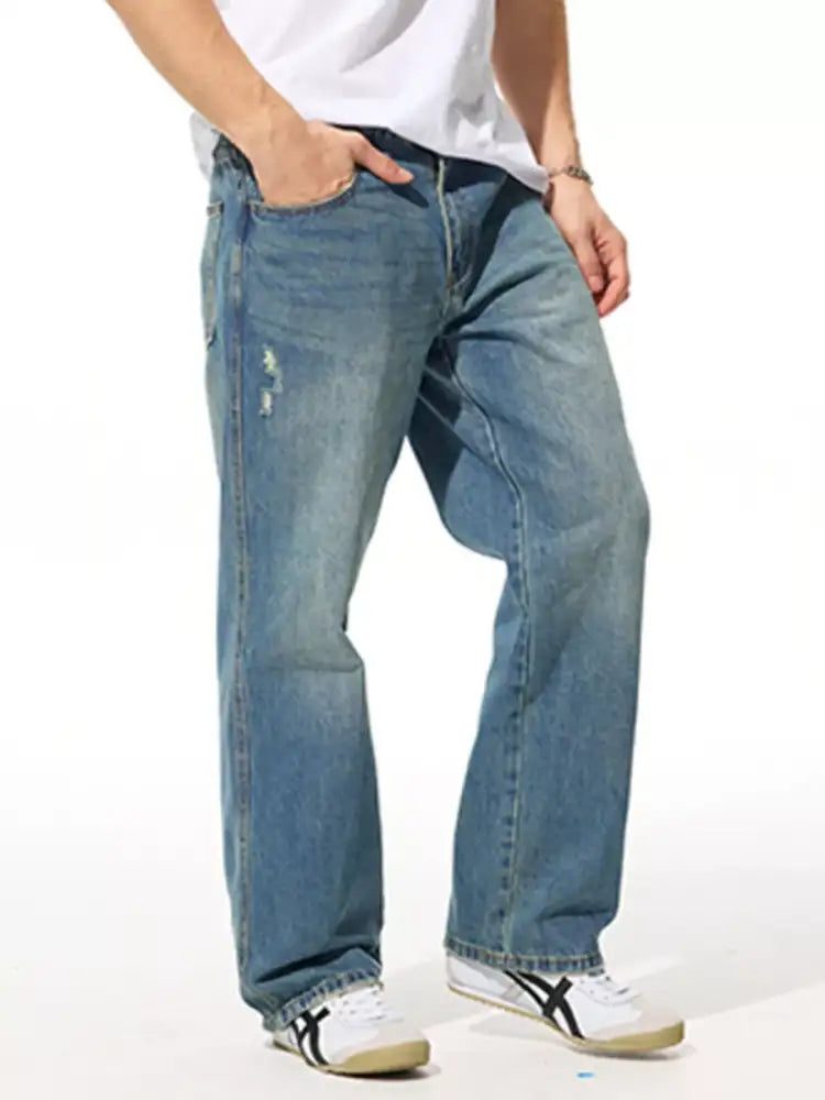 Men’s Relaxed Fit Wash Jeans