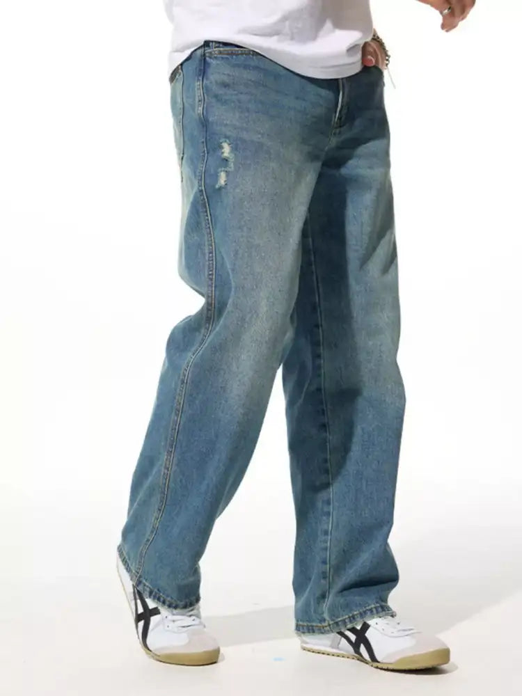 Men’s Relaxed Fit Wash Jeans