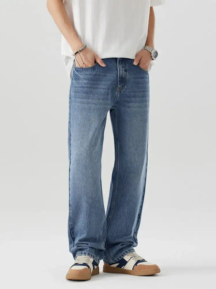 Men’s Relaxed Fit Wash Jeans