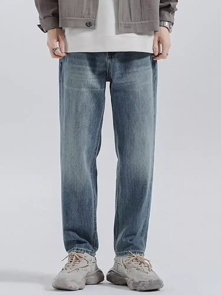 Men’s Relaxed Fit Wash Jeans