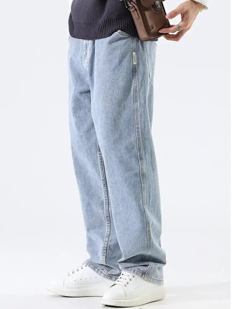 Men’s Relaxed Fit Wide Leg Jeans