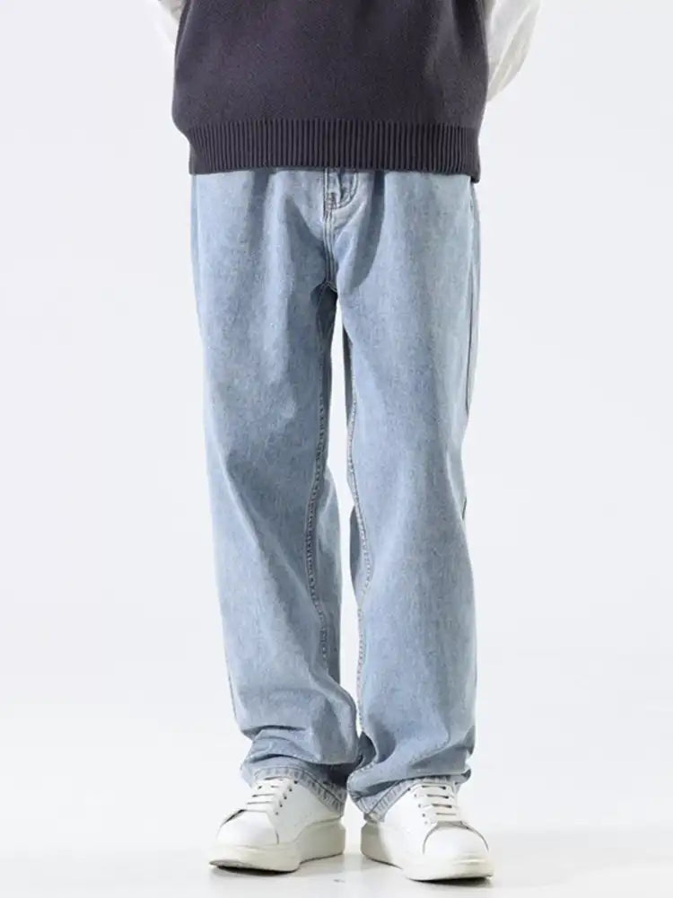 Men’s Relaxed Fit Wide Leg Jeans