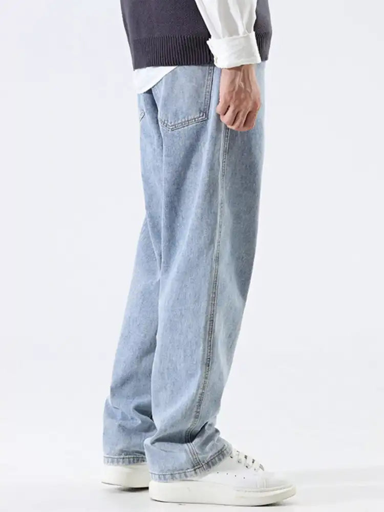 Men’s Relaxed Fit Wide Leg Jeans