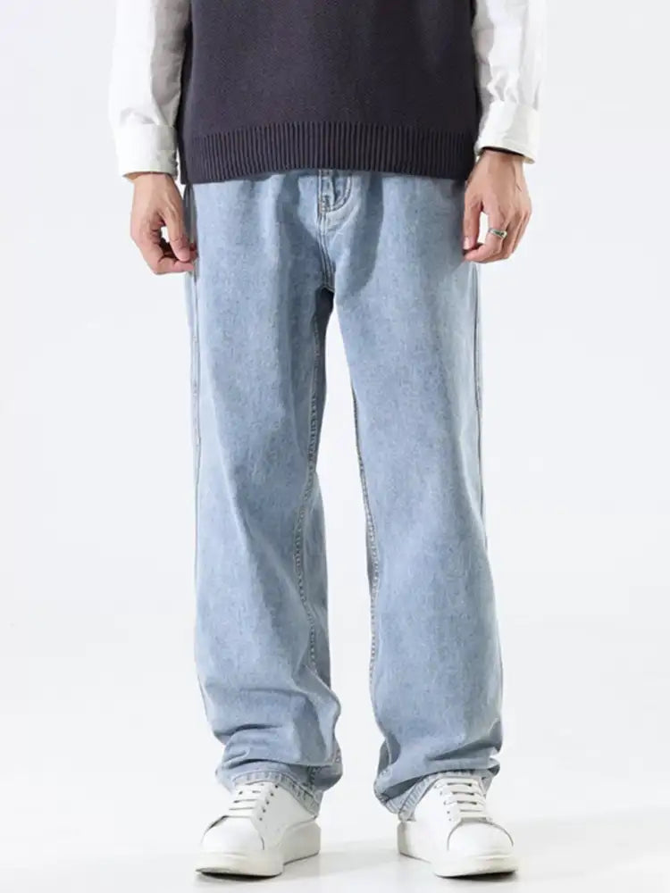Men’s Relaxed Fit Wide Leg Jeans