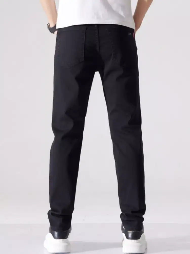 Men’s Slim Fit Pocketed Jeans