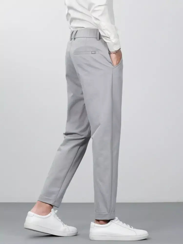 Men’s Slim-Fit Stretch Pants