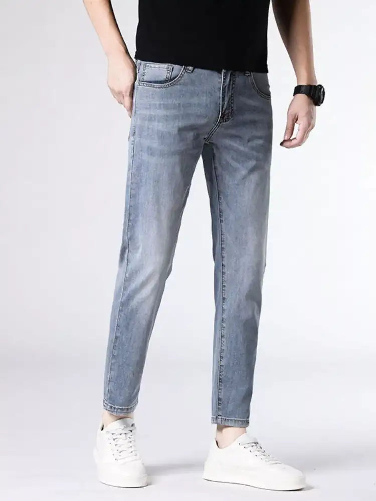 Men’s Slim-Fit Wash Jeans