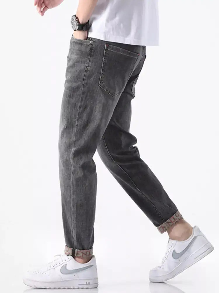 Men’s Slim-Fit Wash Jeans