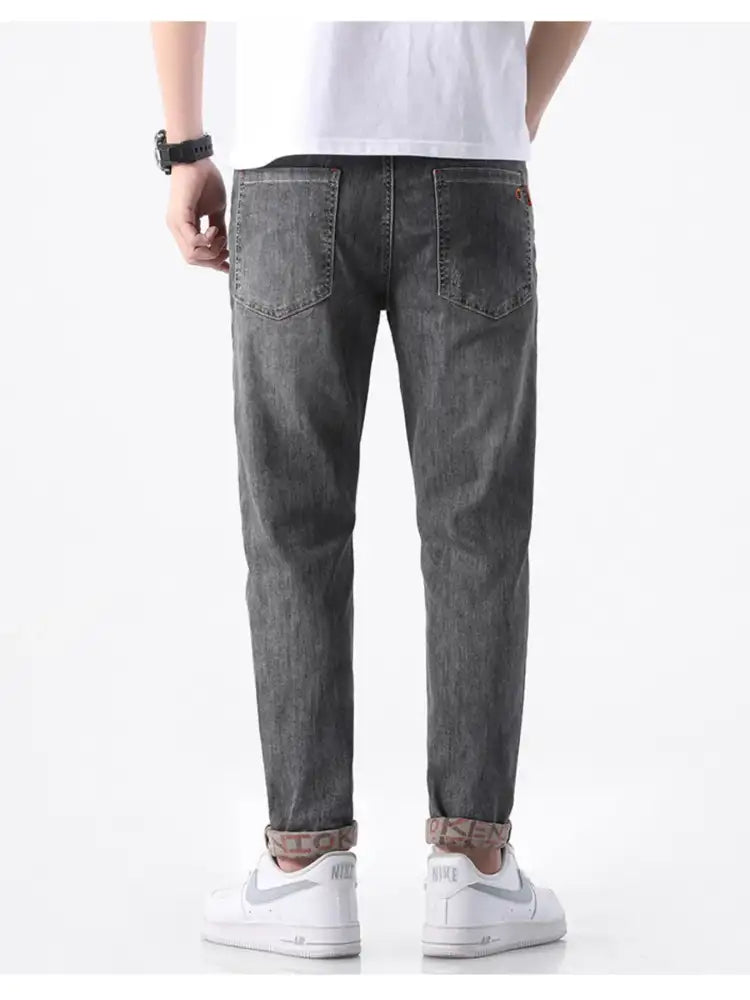Men’s Slim-Fit Wash Jeans