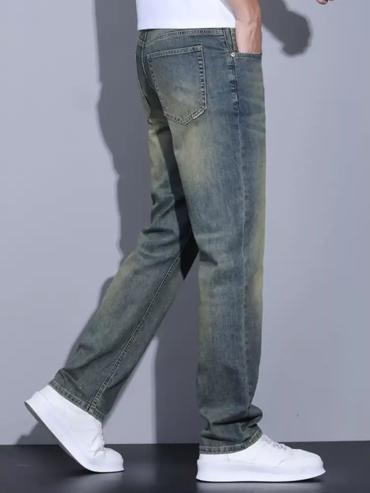 Men’s Slim Fit Washed Jeans