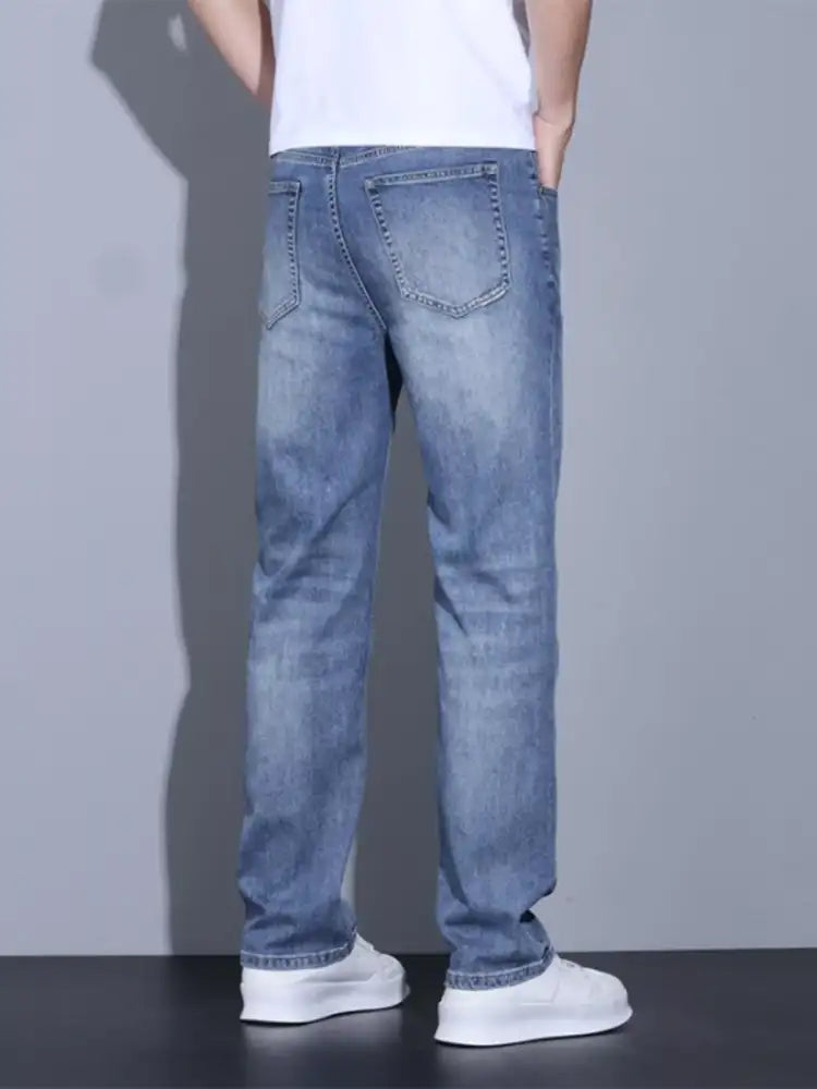 Men’s Slim Fit Washed Jeans