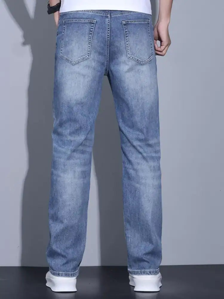 Men’s Slim Fit Washed Jeans