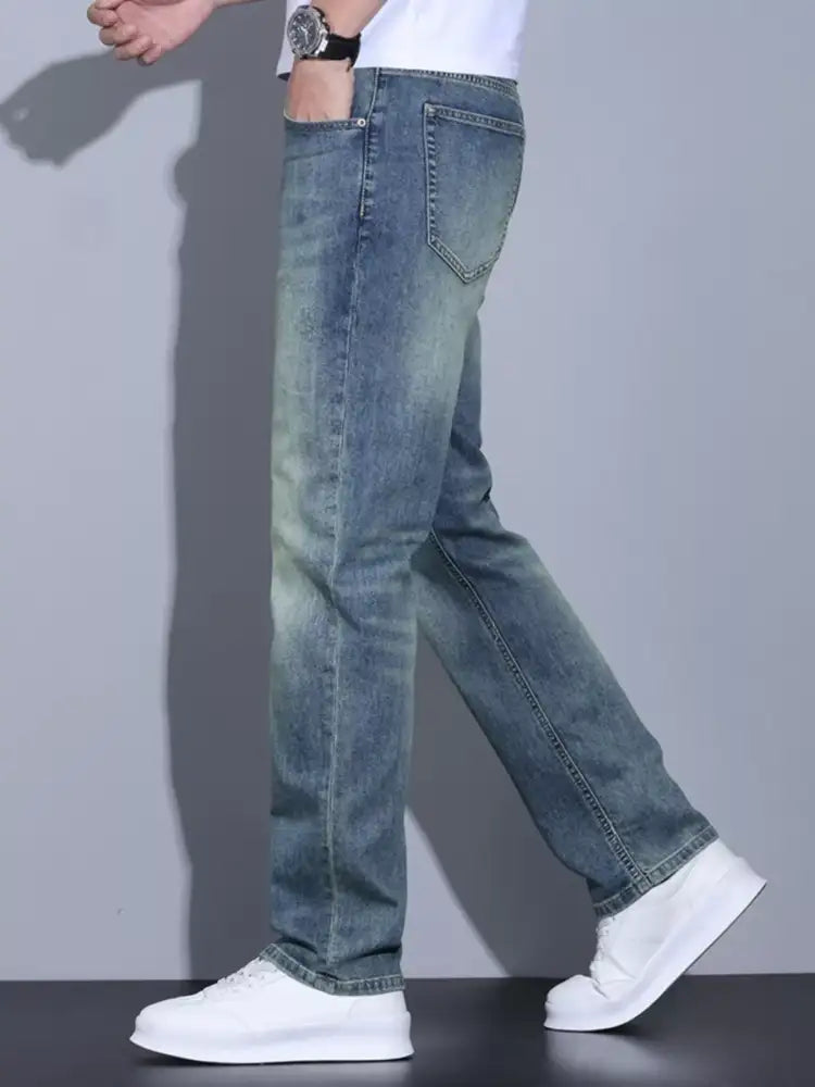 Men’s Slim Fit Washed Jeans