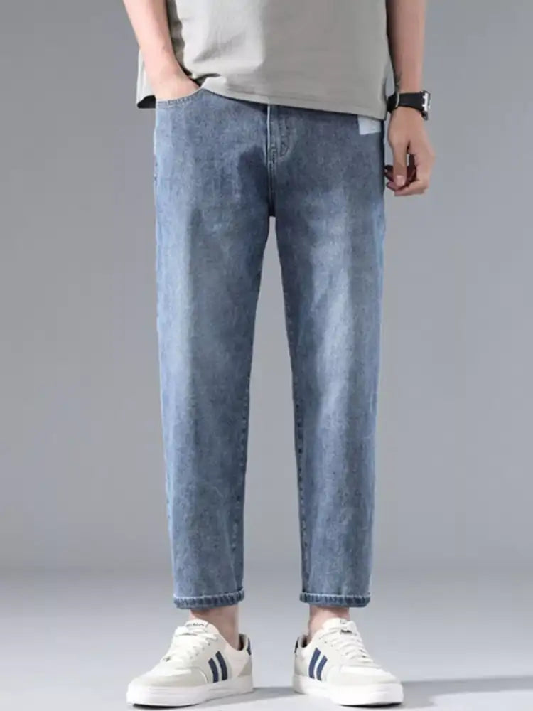 Men’s Straight Leg Jeans