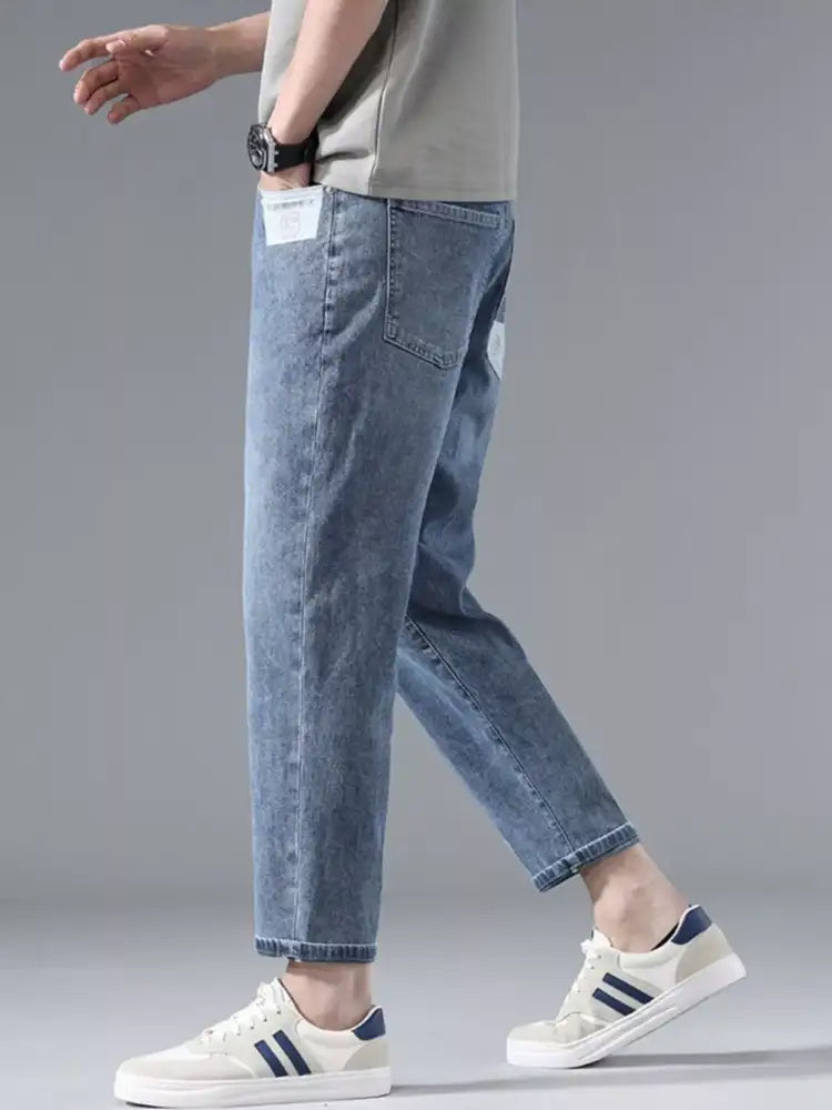 Men’s Straight Leg Jeans
