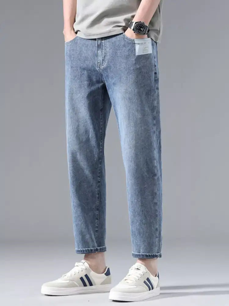 Men’s Straight Leg Jeans