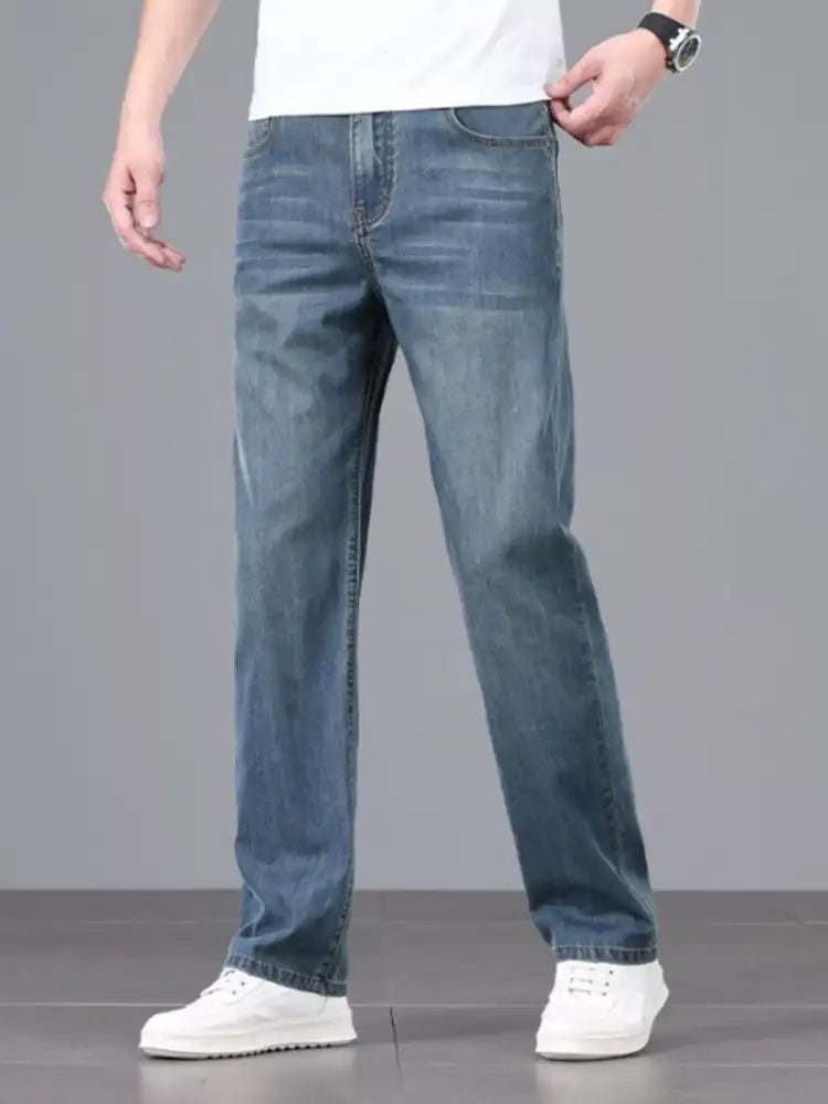 Men’s Straight Leg Wash Jeans