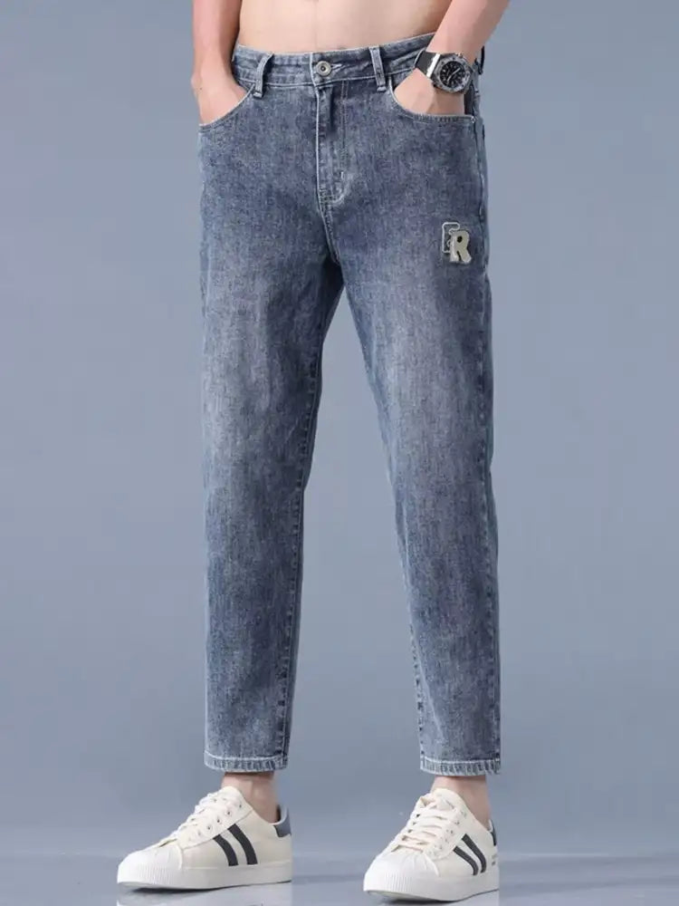 Men’s Straight-Leg Wash Jeans