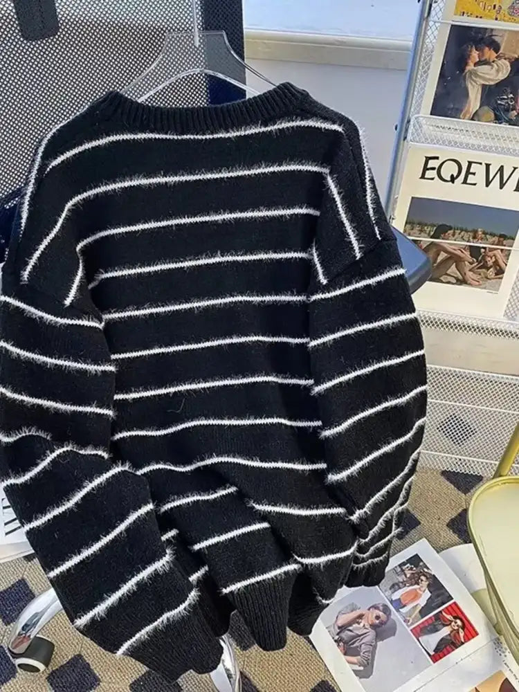 Men’s Striped Knit Long Sleeve Sweater