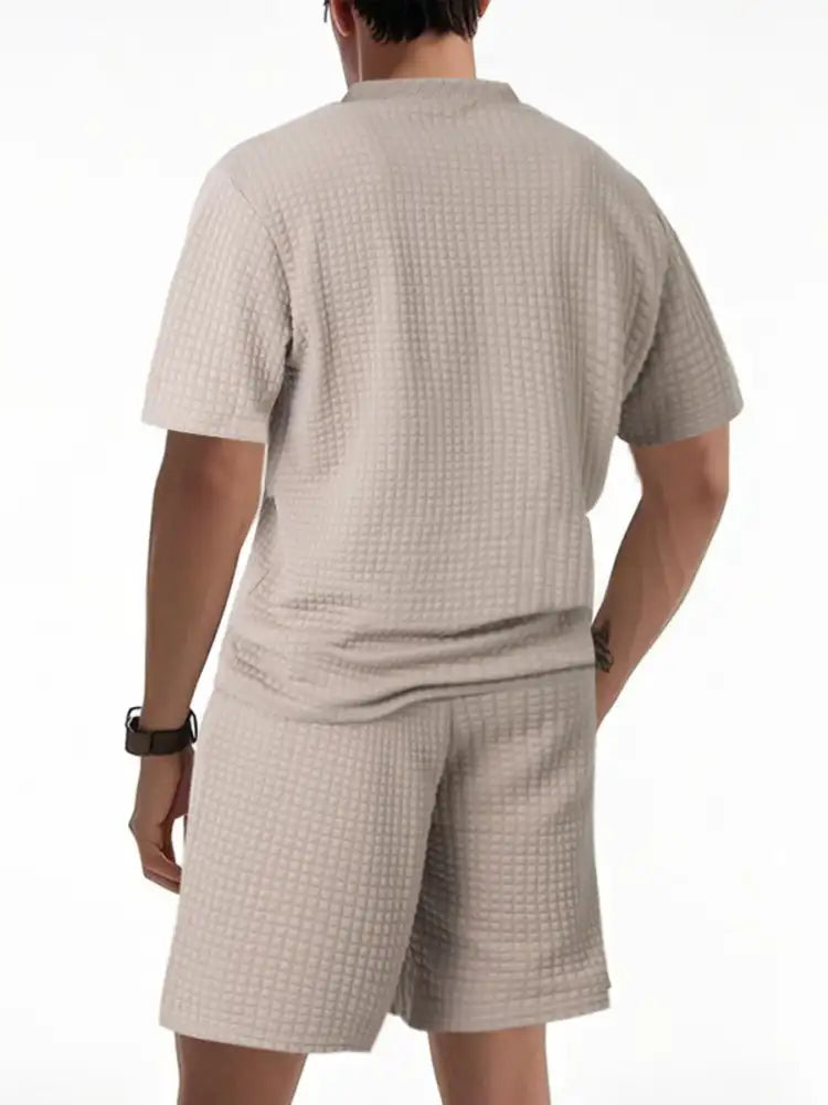 Men’s Textured Round Neck Top and Shorts Set - Green | beige textured shorts subtle checkered