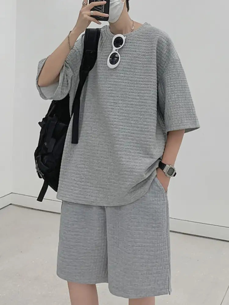 Men’s Textured Short Sleeve T-Shirt and Shorts Set