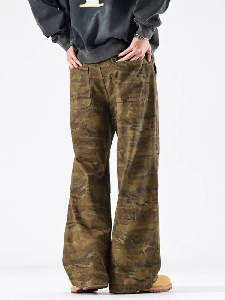Men’s Vintage Camouflage Wide-Leg Jeans