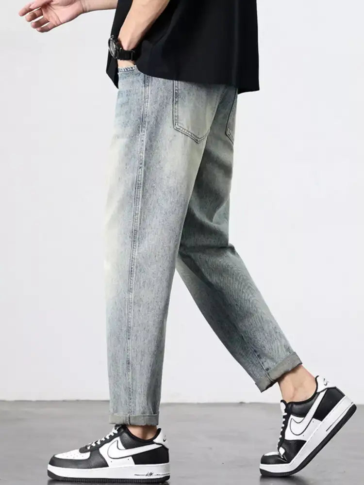 Men’s Vintage Distressed Straight Leg Jeans