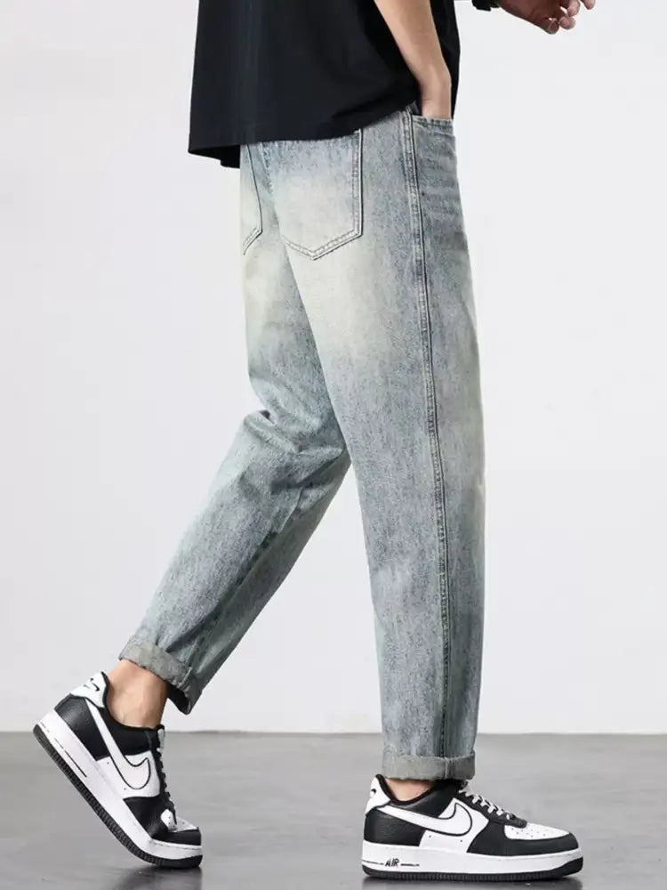 Men’s Vintage Distressed Straight Leg Jeans