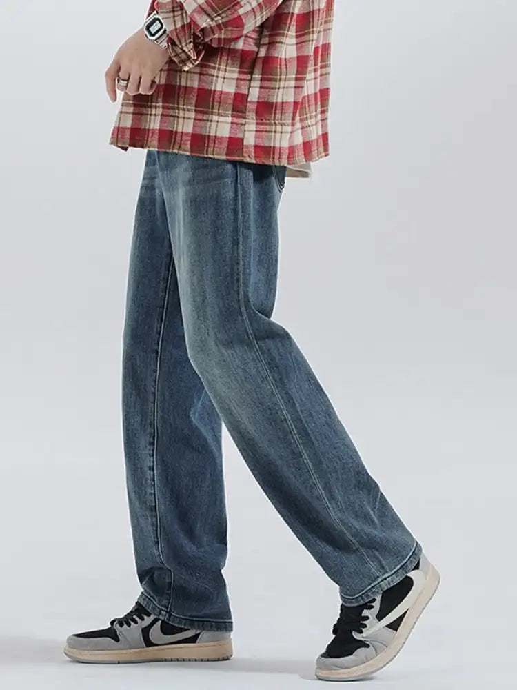 Men’s Vintage Wash Loose Fit Jeans