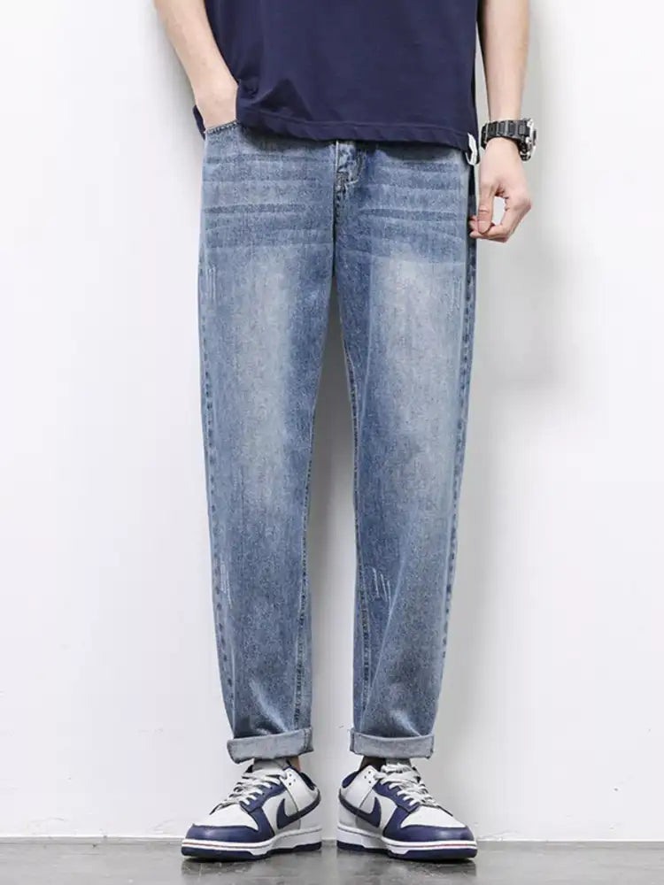 Men’s Vintage Wash Relaxed Fit Jeans