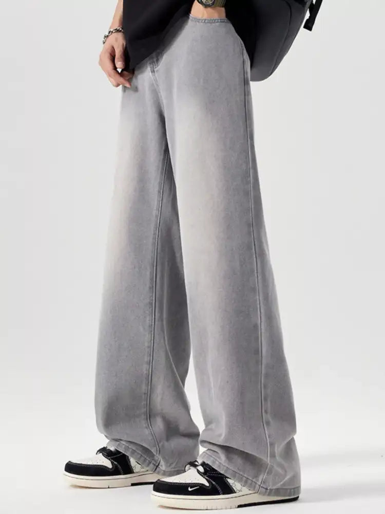Men’s Vintage Wash Wide Leg Jeans
