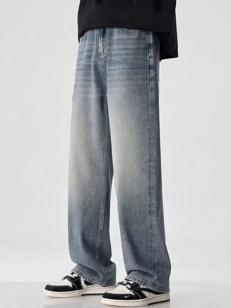 Men’s Vintage Wash Wide Leg Jeans