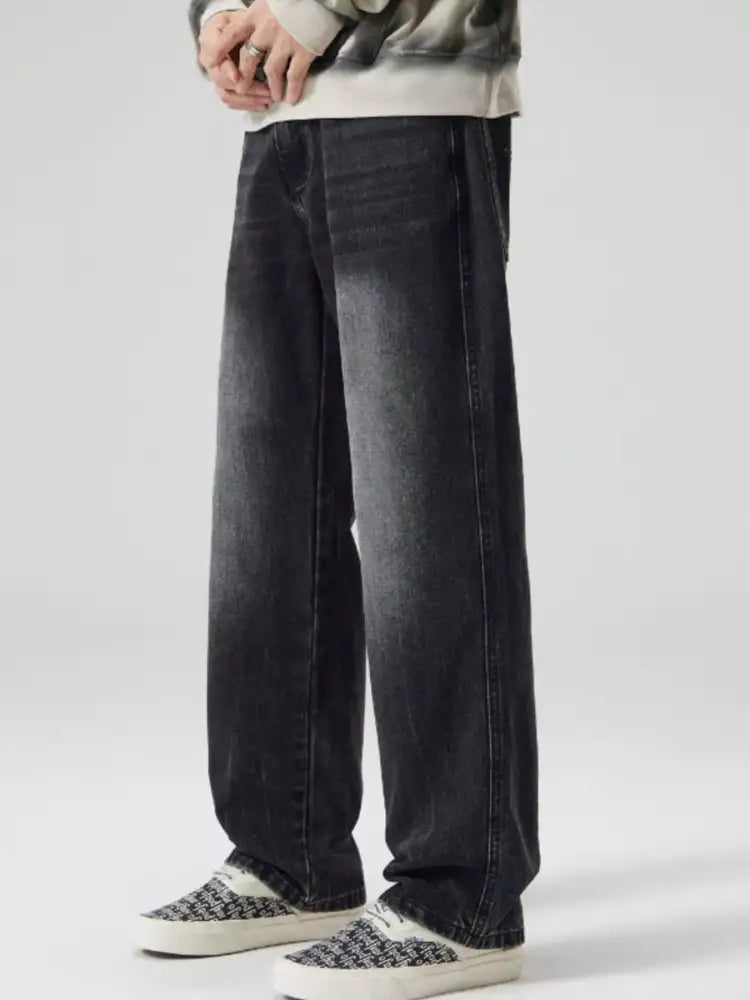 Men’s Vintage Wash Wide Leg Jeans