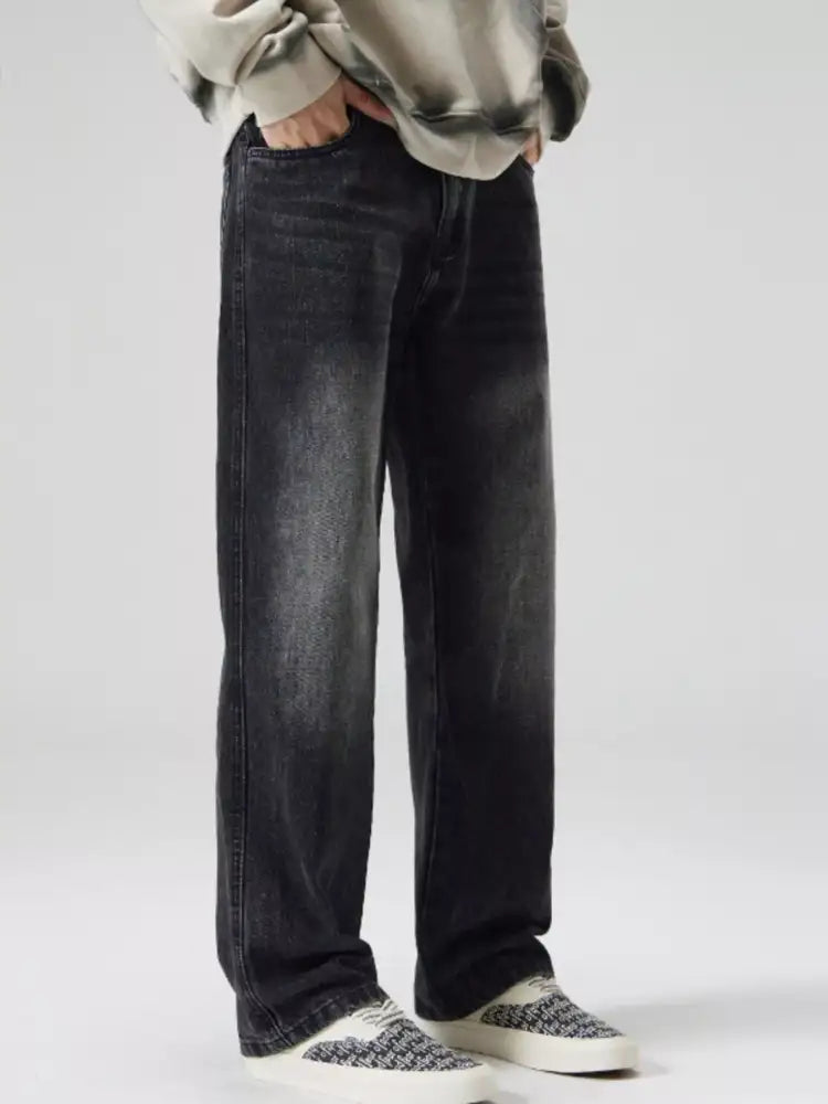 Men’s Vintage Wash Wide Leg Jeans